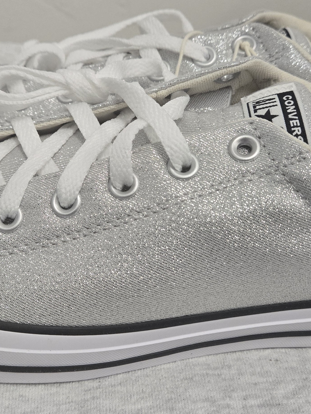 Converse Low Top Sneakers in Silver Glitter